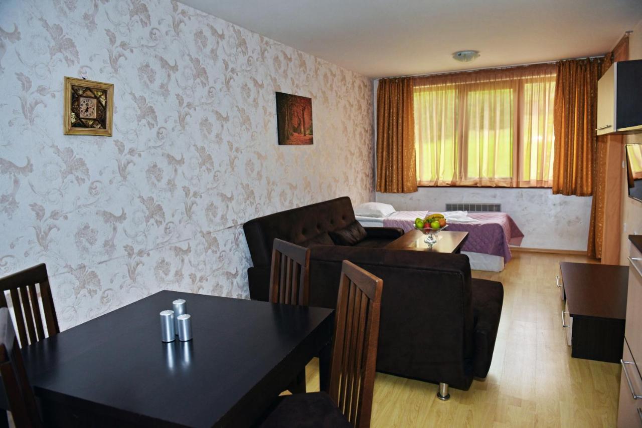 Aparthotel Forest Nook Pamporovo Kültér fotó