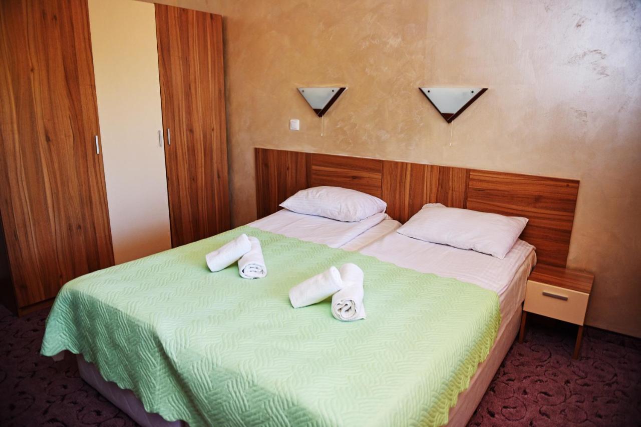 Aparthotel Forest Nook Pamporovo Kültér fotó